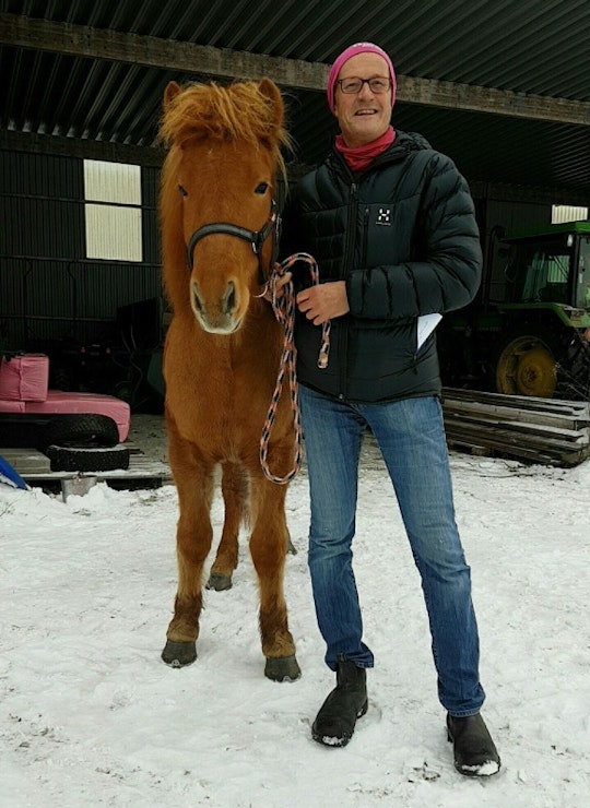 Mats Andersson med Frenja, en av hans islandshästar